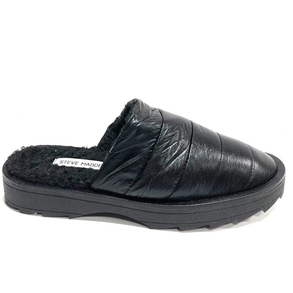 Steve Madden Women’s Chex Quilted Slippers Black, Size 8M